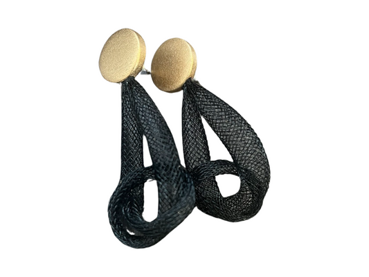 Blk Mesh Twisted Stud Ear Astd